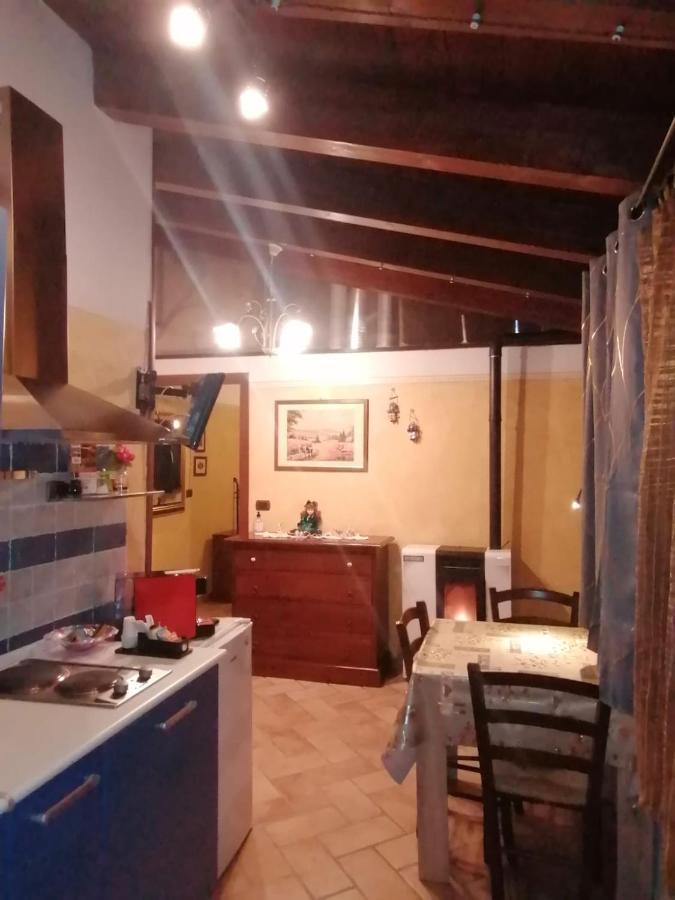 Il Castagneto Bed and Breakfast Camerino Exteriör bild