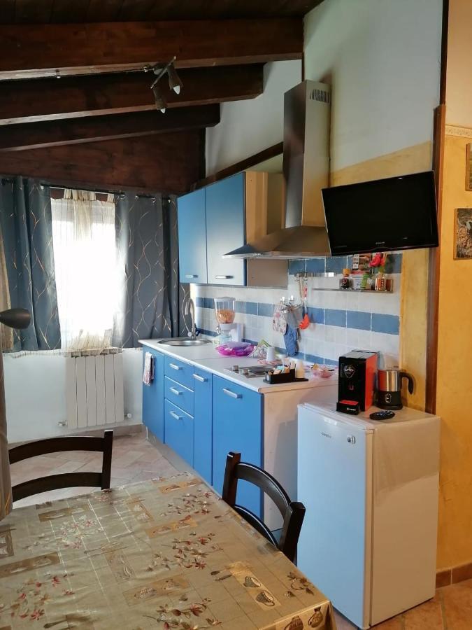Il Castagneto Bed and Breakfast Camerino Exteriör bild