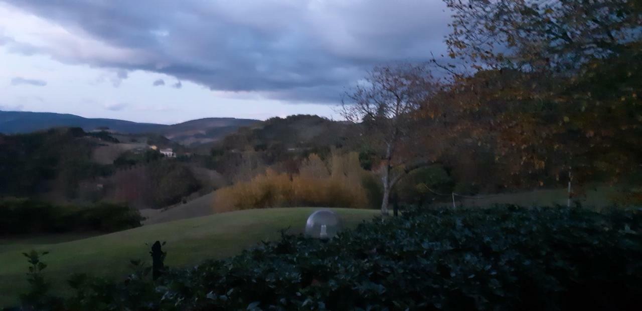Il Castagneto Bed and Breakfast Camerino Exteriör bild